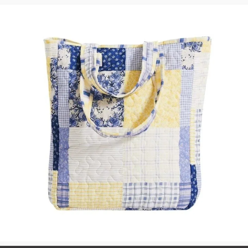 Farmhouse Blue Garden Printed Patchwork Floral Reversible Queen Quilt Set